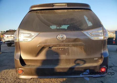 2011 Toyota Sienna Sport из США, поврежденный, VIN 5TDXK3DC9BS077352